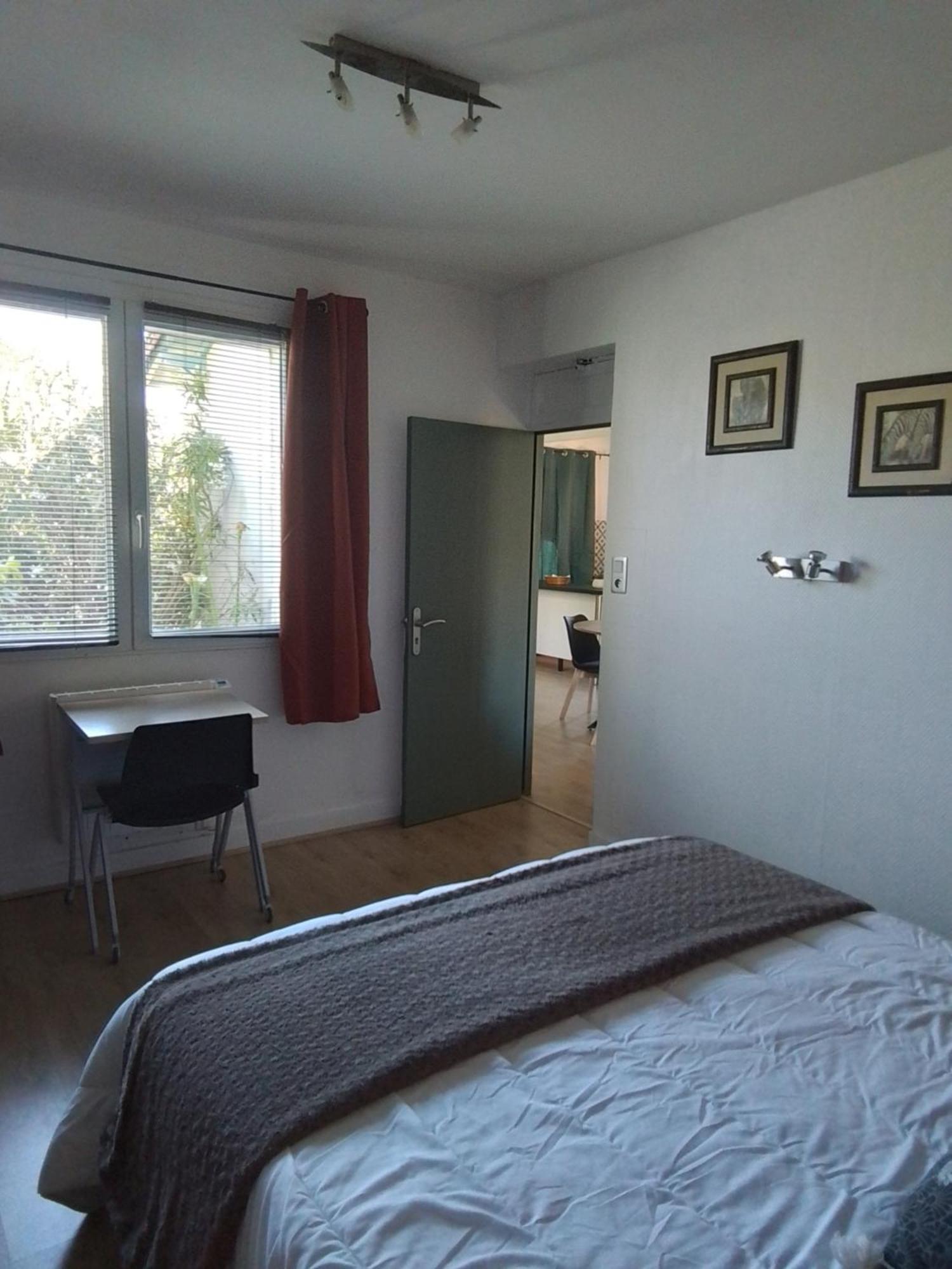 Le Clos St Martin Etaules  Экстерьер фото