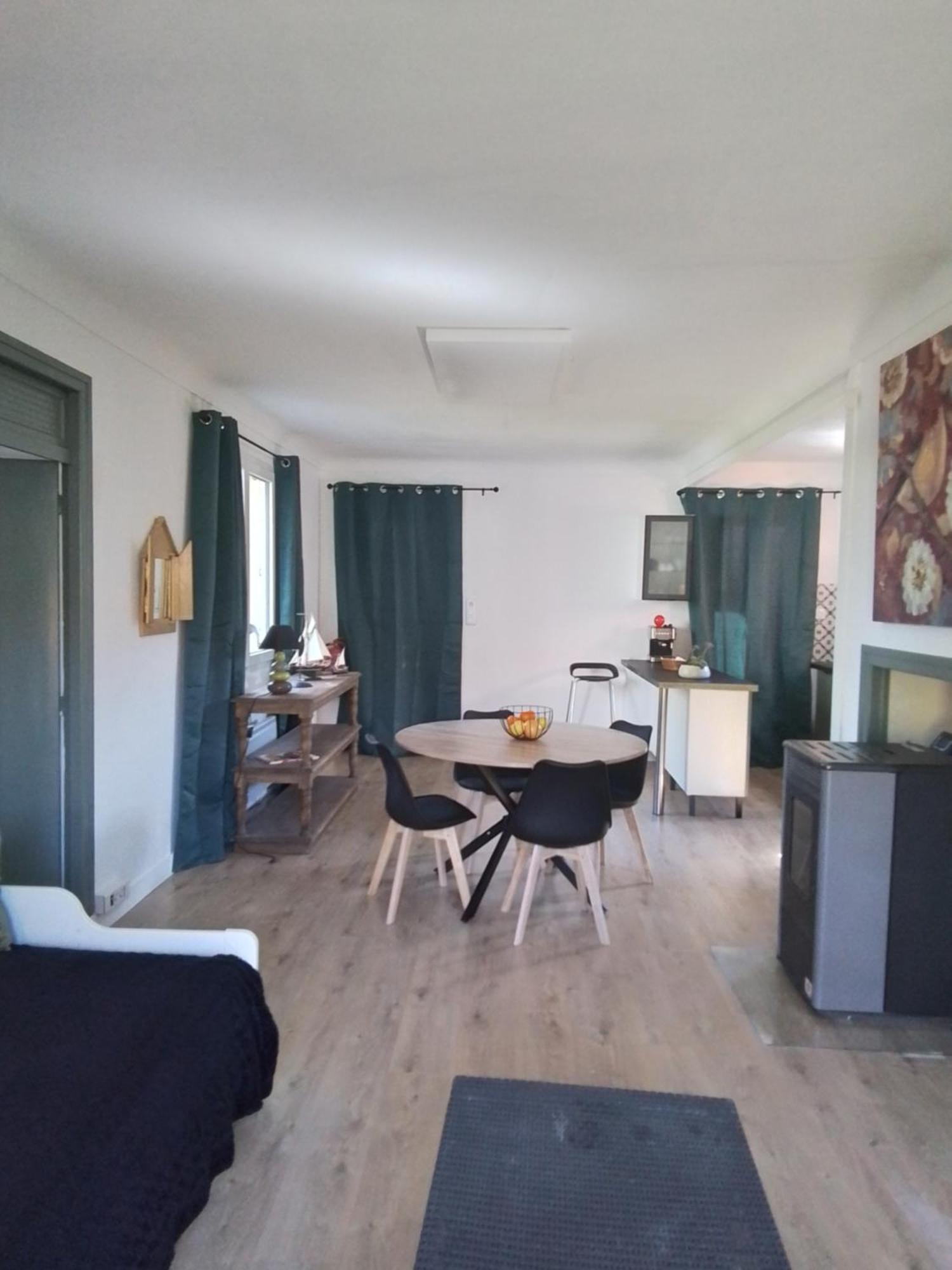Le Clos St Martin Etaules  Экстерьер фото